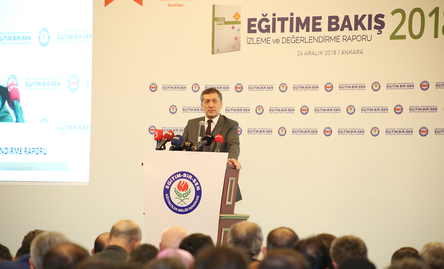 Bakan Selçuk'tan ''Okul Yöneticileri'' İle İlgili Açıklamalar