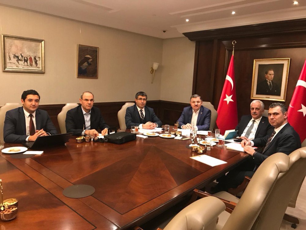 MEB’DE PARALEL MİLLİ EĞİTİM BAKANI KİM ?