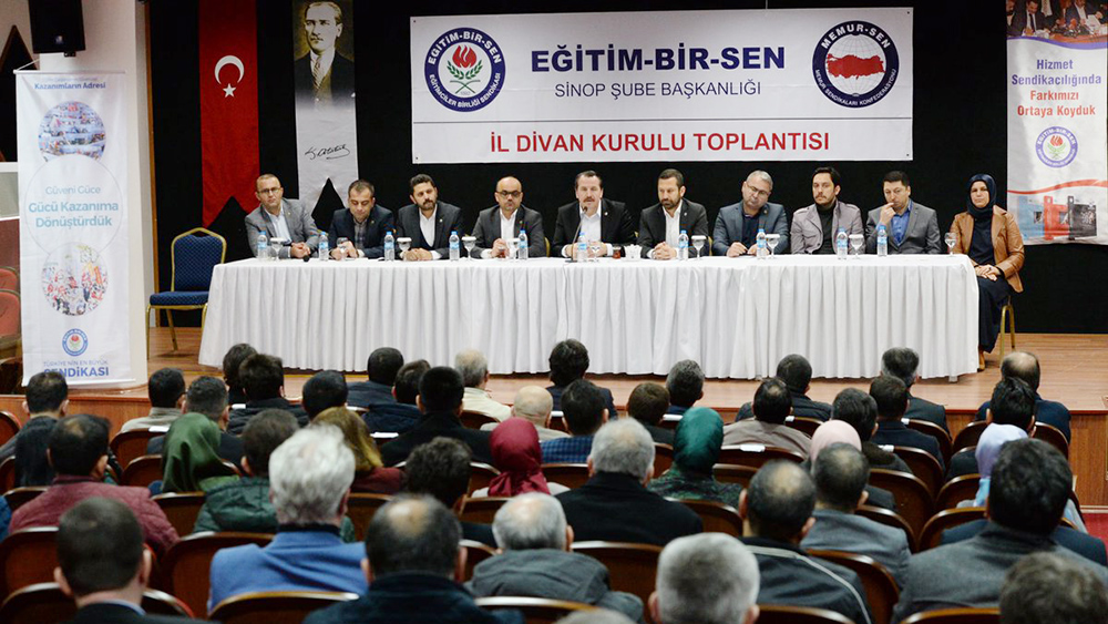 Bir an önce yapılması gereken işler, çözülmesi gereken sorunlar var