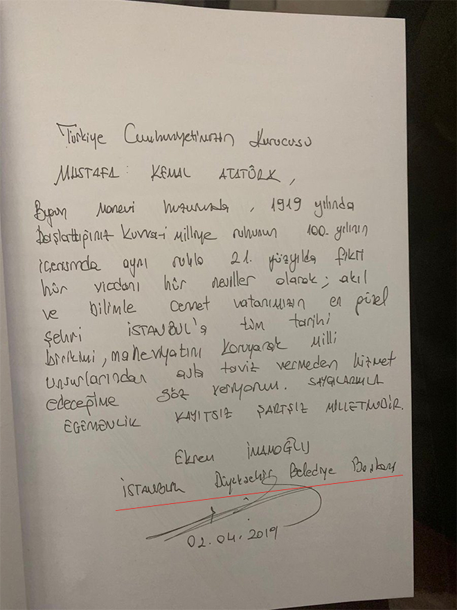 Mazbatayı almadı ama Anıtkabir defterini 'Başkan' olarak imzaladı