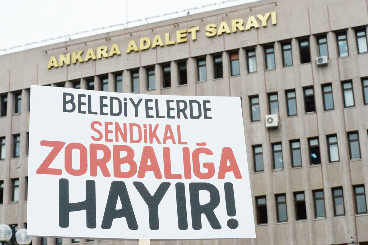 Memur Sen: '' İçişleri Bakanlığı'nı Göreve Çağırıyoruz.''