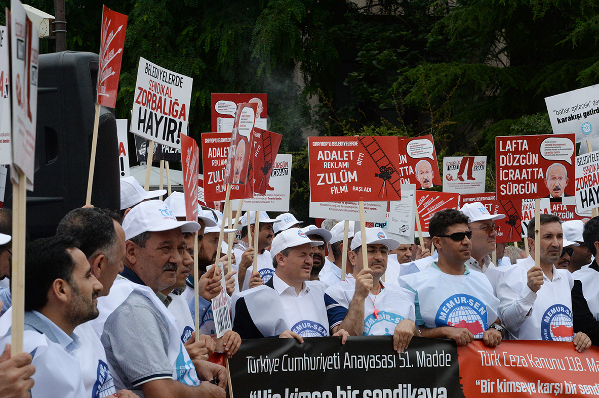 Memur Sen: '' İçişleri Bakanlığı'nı Göreve Çağırıyoruz.''
