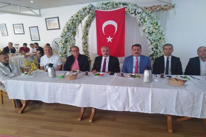 Yönetici Atamalarında Yandaşlara İltimas Geçilmektedir