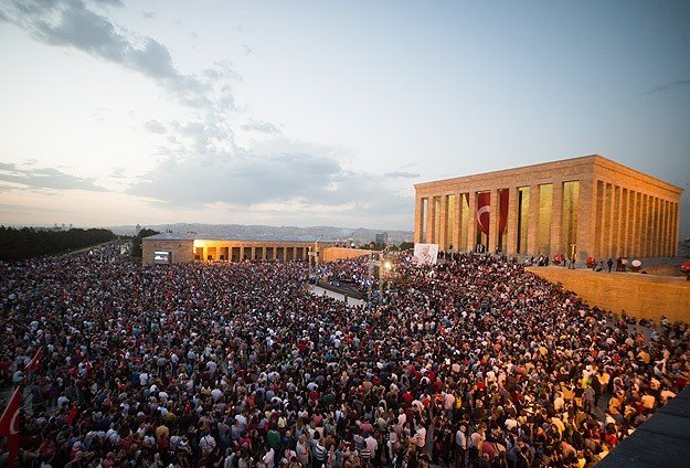 29 Ekim günün anlam ve önemi nedir? 29 Ekim Cumhuriyet bayramı ile ilgili şiirler