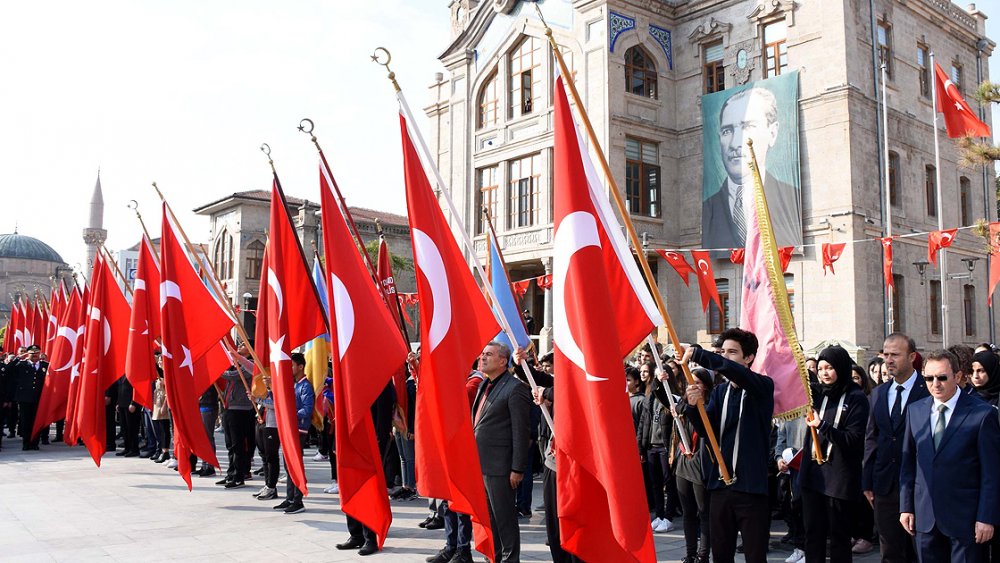 Cumhuriyet Bayramı tüm yurtta coşkuyla kutlanıyor