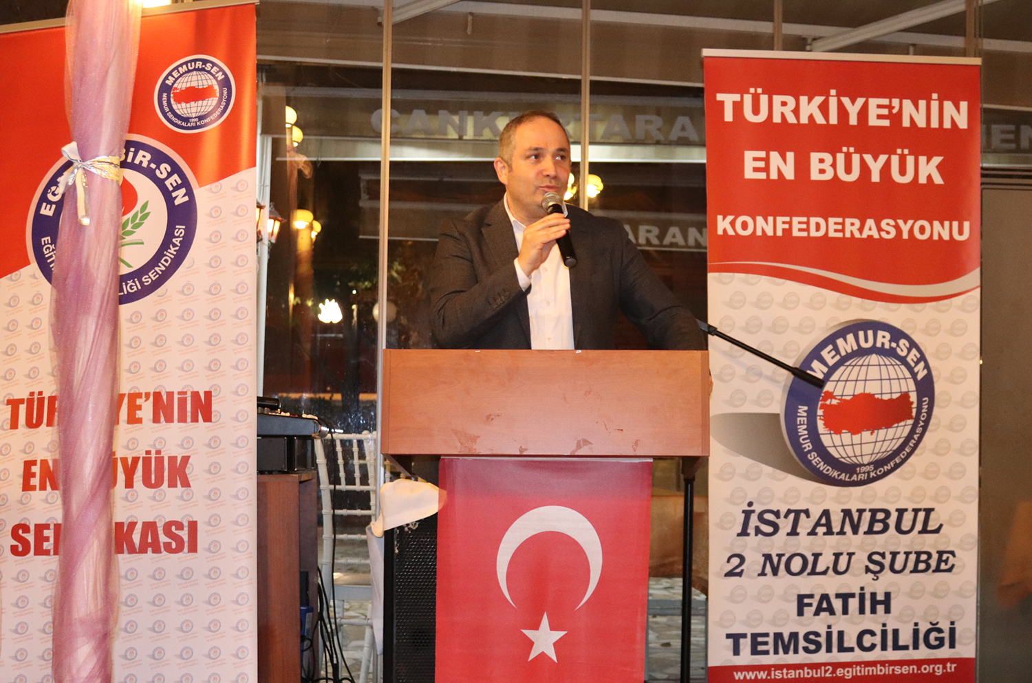 Kamuda sözleşmeli istihdamından vazgeçilmelidir