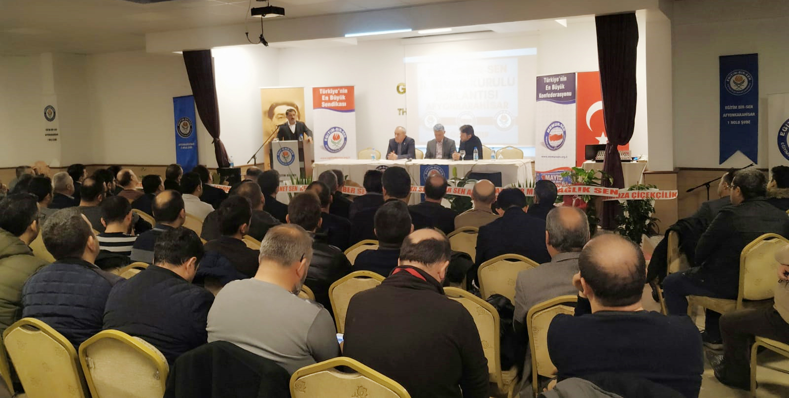 Kamu Görevlilerine Verilen Zam Vergi Yoluyla Geri Tahsil Edilmemelidir