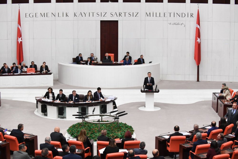 Öğretmen Atamaları Meclisin Gündeminde