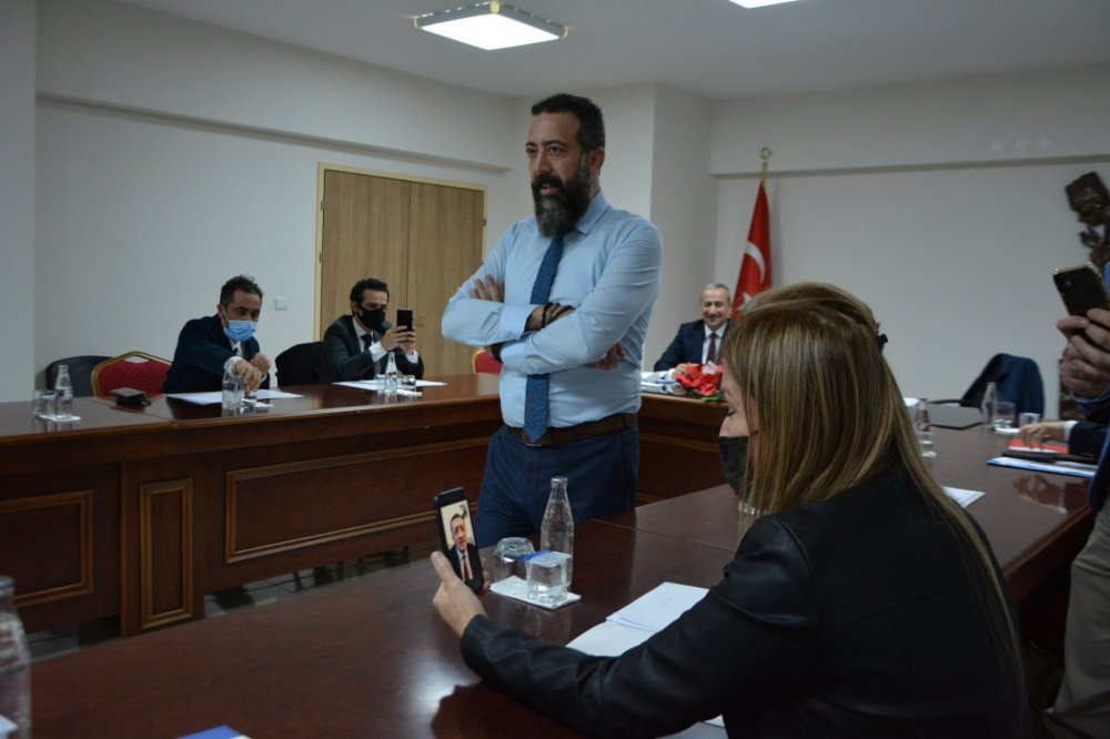 MEB Bakan Danışmanı Erhan ANGIN Proje Yürütücüsü Öğretmenler ve Özel Okul Kurucu Temsilcileri ile Bir Araya Geldi