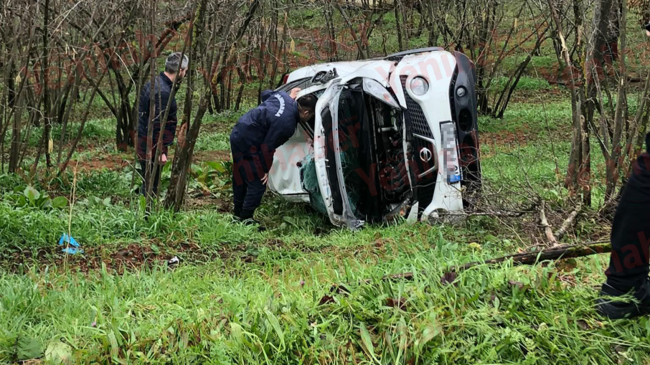 Kontrolden Çıkan Araç Bahçeye Uçtu: Öğretmen Ölümden Döndü